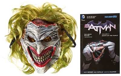Batman: Death of the Family Book and Joker Mask Set